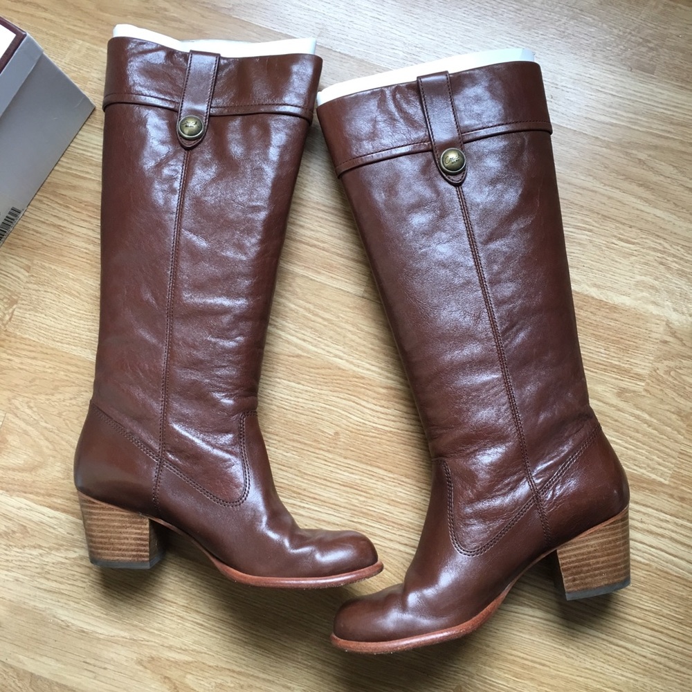 Beautiful Brown Knee High Coach Riding Boots 7.5